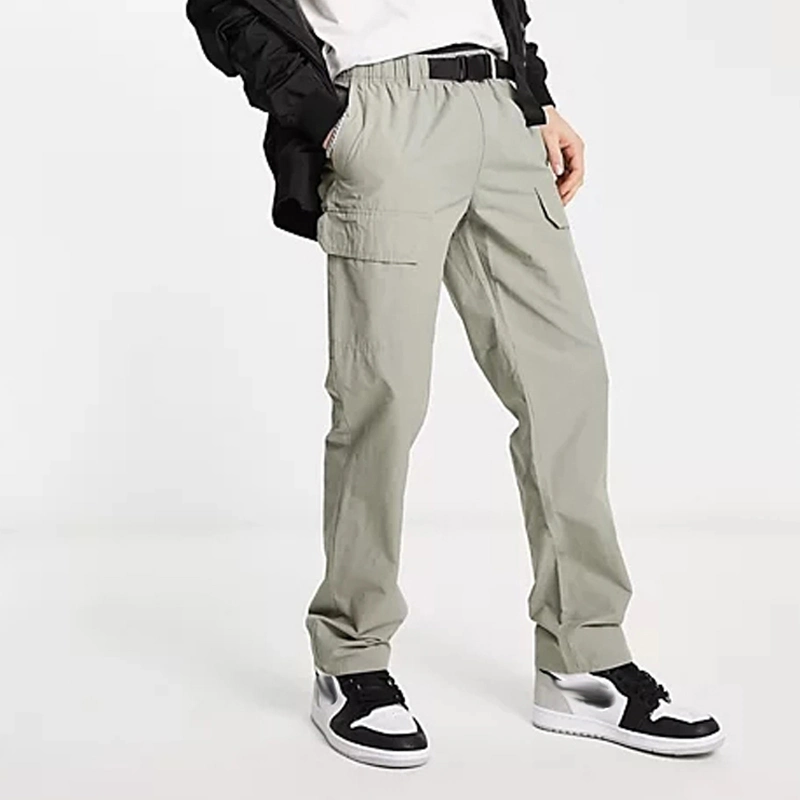 Custom Straight Fit Plain-Woven Cargo Pockets Men's Track Pants with Belt-Waist