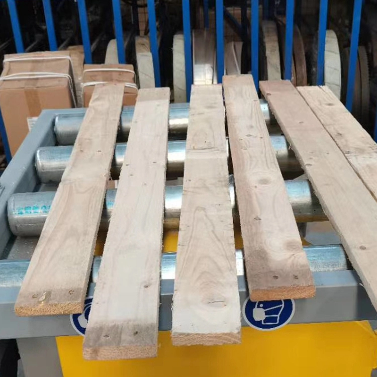 Mehrblattsäge Holzschnitt Pallet Demontageausrüstung