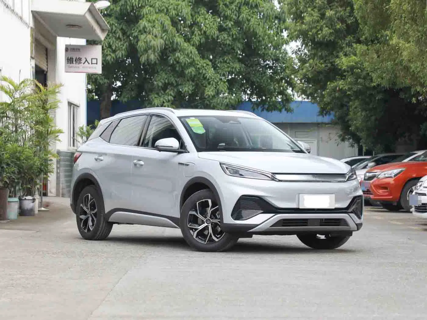 SUV Low Energy Consumption Electric Vehicle Byd Yuan Plus New Energy Vehicle