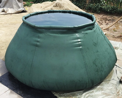 Well Drilling Use Oil/Crude Oil/Chemical Storage Portable Round/Cylindrical/Cubic PVC Water Tank Custoize Color Pattern