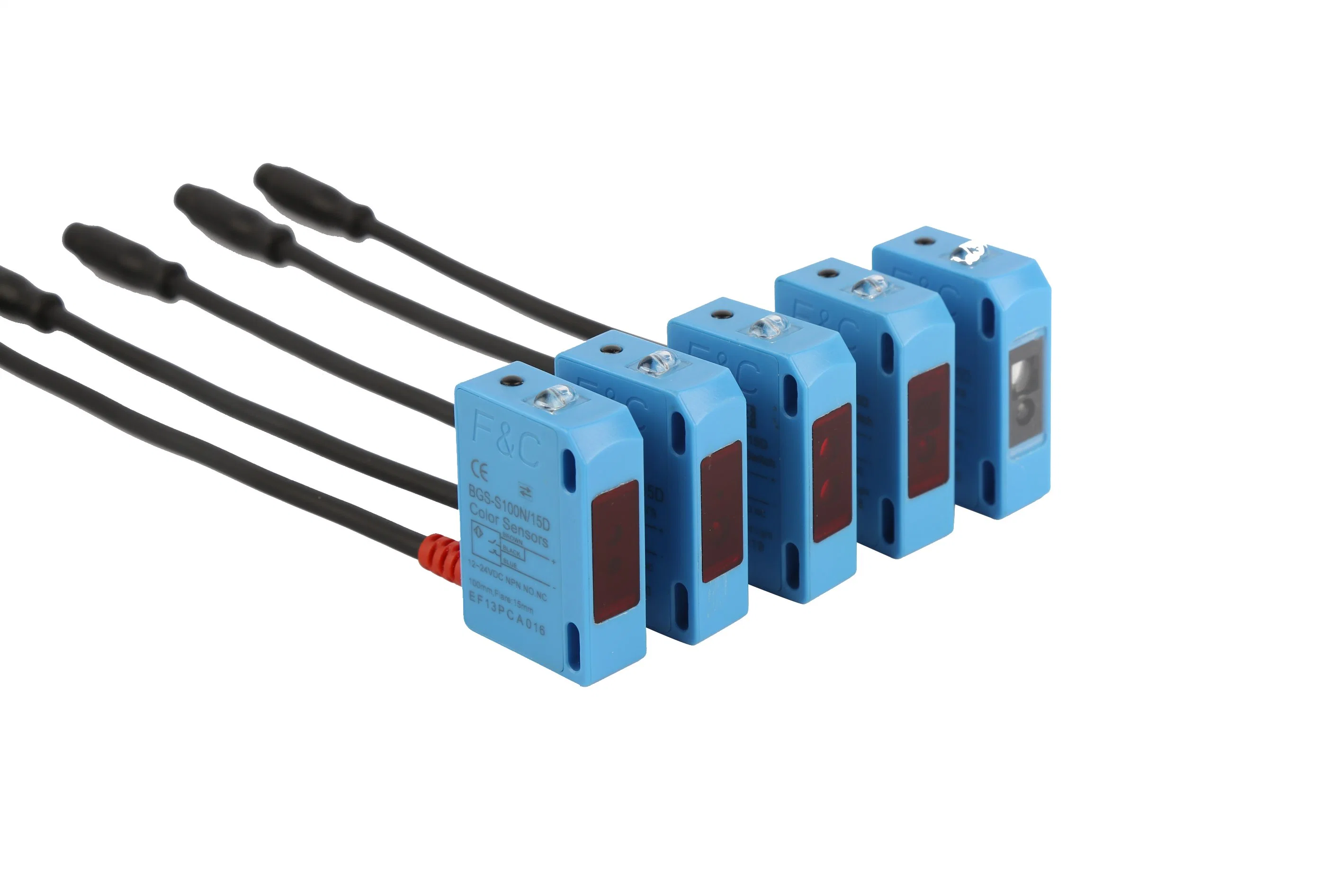 F&C Photoelectric Sensor, 10cm Sensing Range, Diffuse Background Suppression, DC, 3wire, PNP, 2m Cable