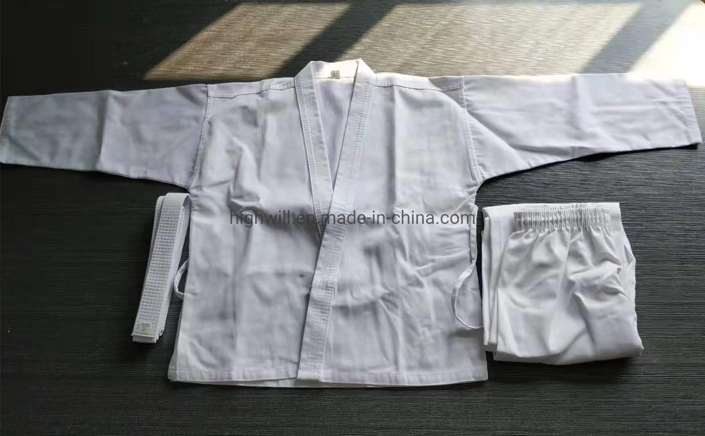 Sportbekleidung Karate Bekleidung Woven Baumwolle/Polyester Textilbekleidung Bekleidung Kimino Für Kinder Großhandel