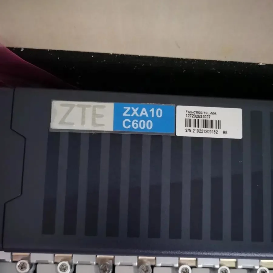 Original Zte Zxa10 C600 Gpon/Epon Xgspon Xg-Pon Olt Optical Line Terminal