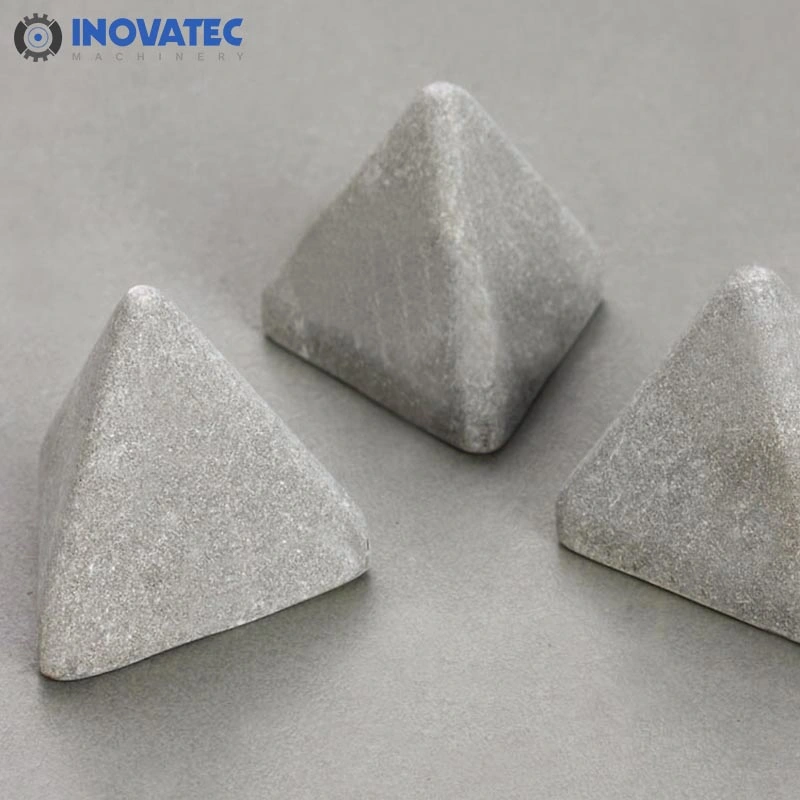 Abrasive Ébavurage Tumblage Meulage Angle Coupe Triangle Média Céramique Éclats