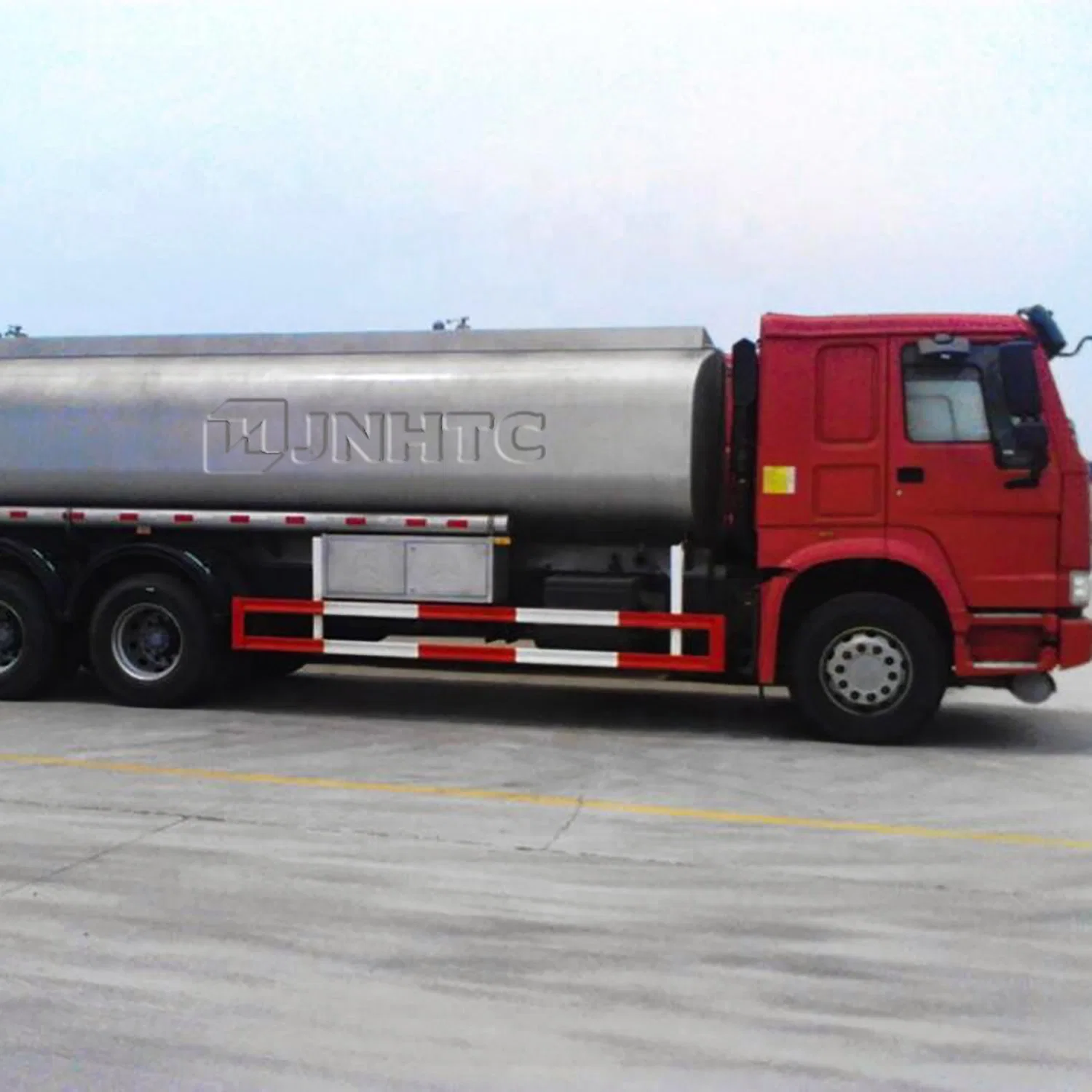 Sinotruk HOWO Tanque de combustible de aceite de A7 6X4 25000L