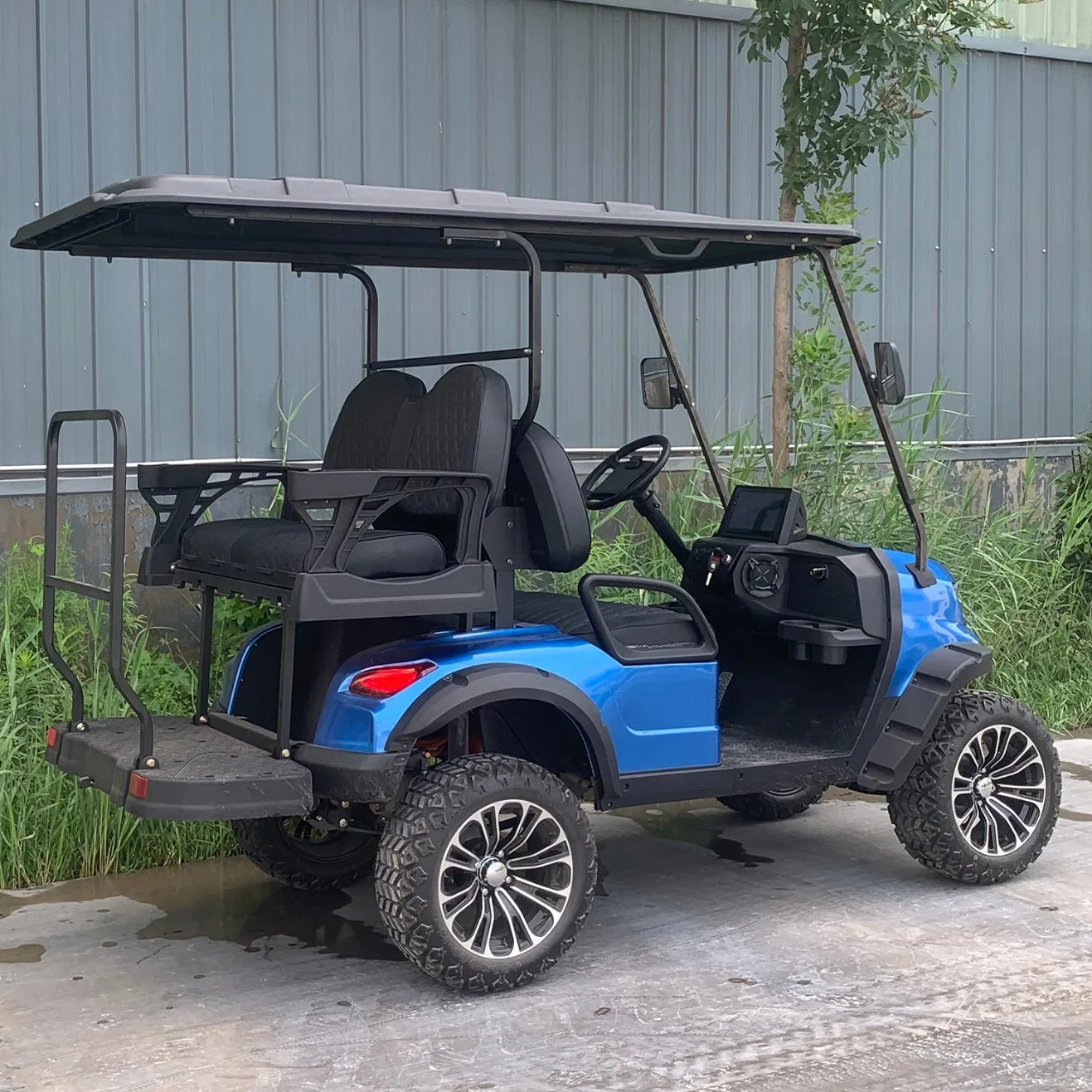 Powerful 4 Seater Electric Lifted Hunting Golf Cart for Villas and Hotel