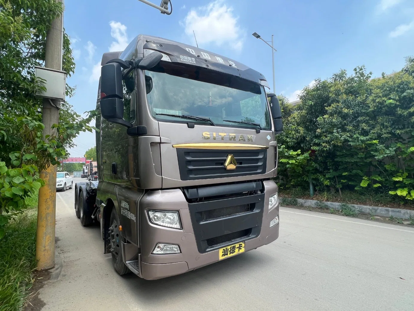 Sinotruck CNG Used 430HP 540 HP Sinotruk HOWO Sitrak T7h Camc CNG Tractor Truck Head 6X4 Used CNG Euro 5 Tractor Trucks
