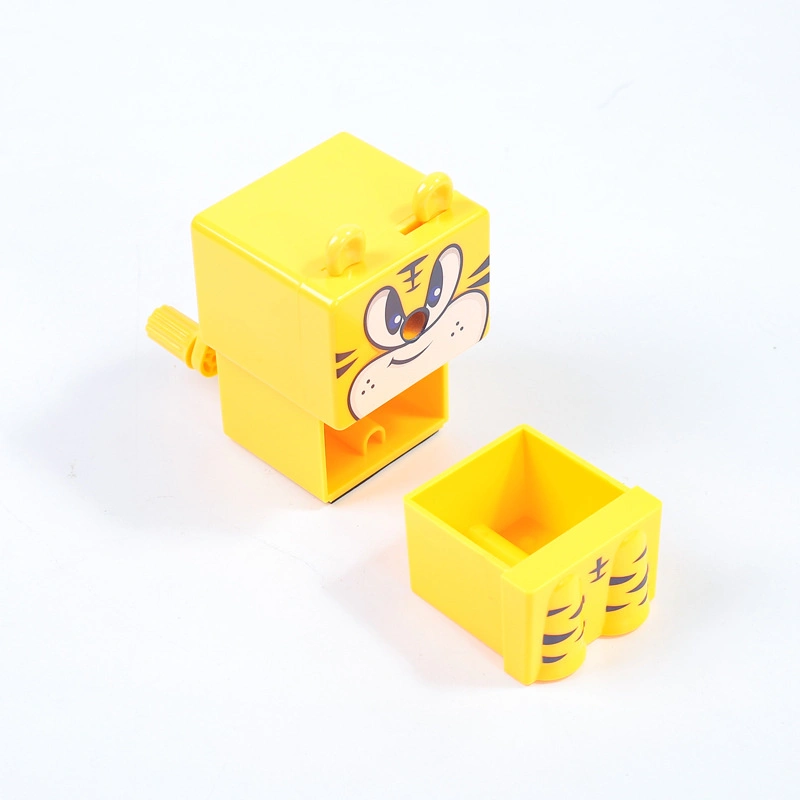 Estudiante de Cartoon con forma de tigre Sharpener pluma creativa