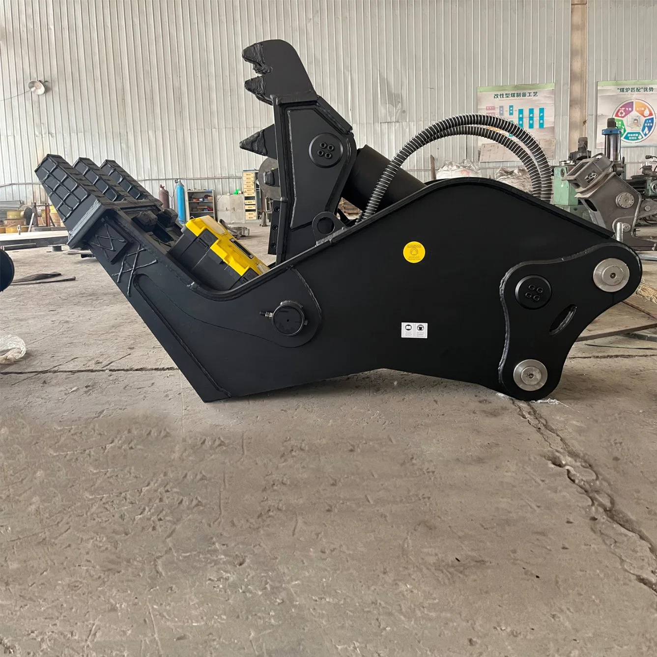 Excavator Attachments High-Efficiency Demolition Crushing Concrete Strong Bite Force Hydraulic Crushing Pliers