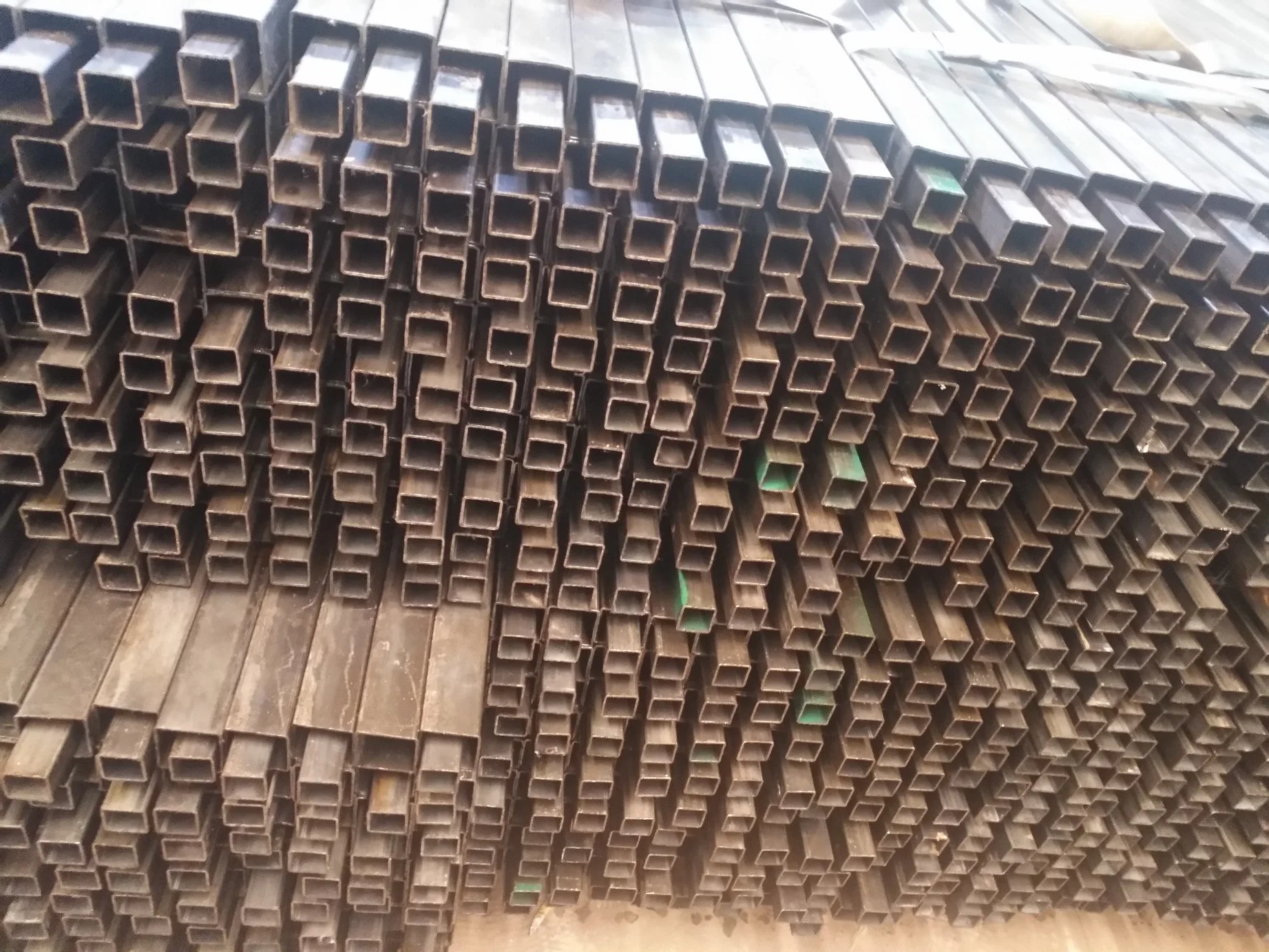 20*20/30*30/40*40/50*50/60*60/40*80/30*60 Square Tube Rectangular Steel Tube with Factory Weight List Price