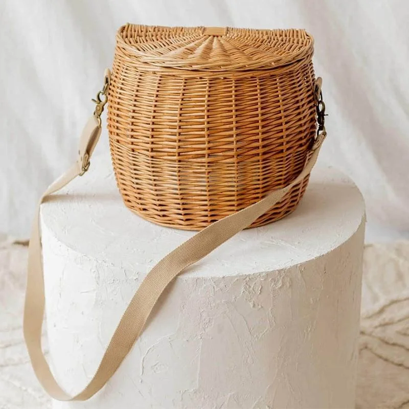 Handmade Round Straw Handwoven Easter Beach Picnic Baskets Rattan Handbags Straw Tote for Women Girls