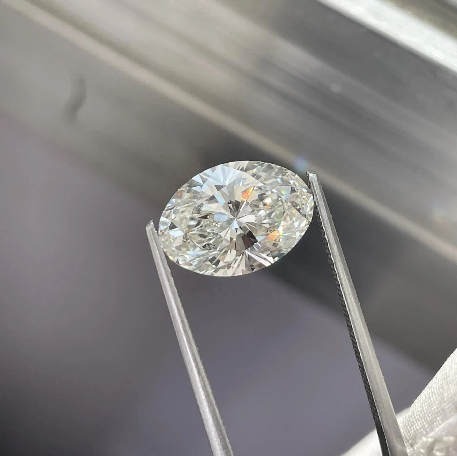 Synthétique en vrac CVD rugueux 3 carat couleur blanche avec IGI Certificat de laboratoire de diamants cultivés