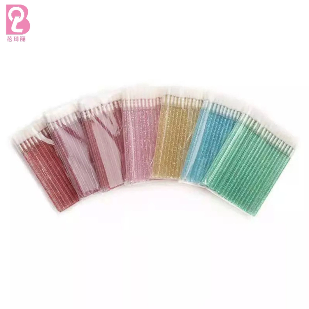 Beiqili Outil de maquillage en gros DOE Pied Pinceau à lèvres transparent à paillettes en cristal pour rouge à lèvres Gloss Baguettes applicatrices jetables pour les lèvres.