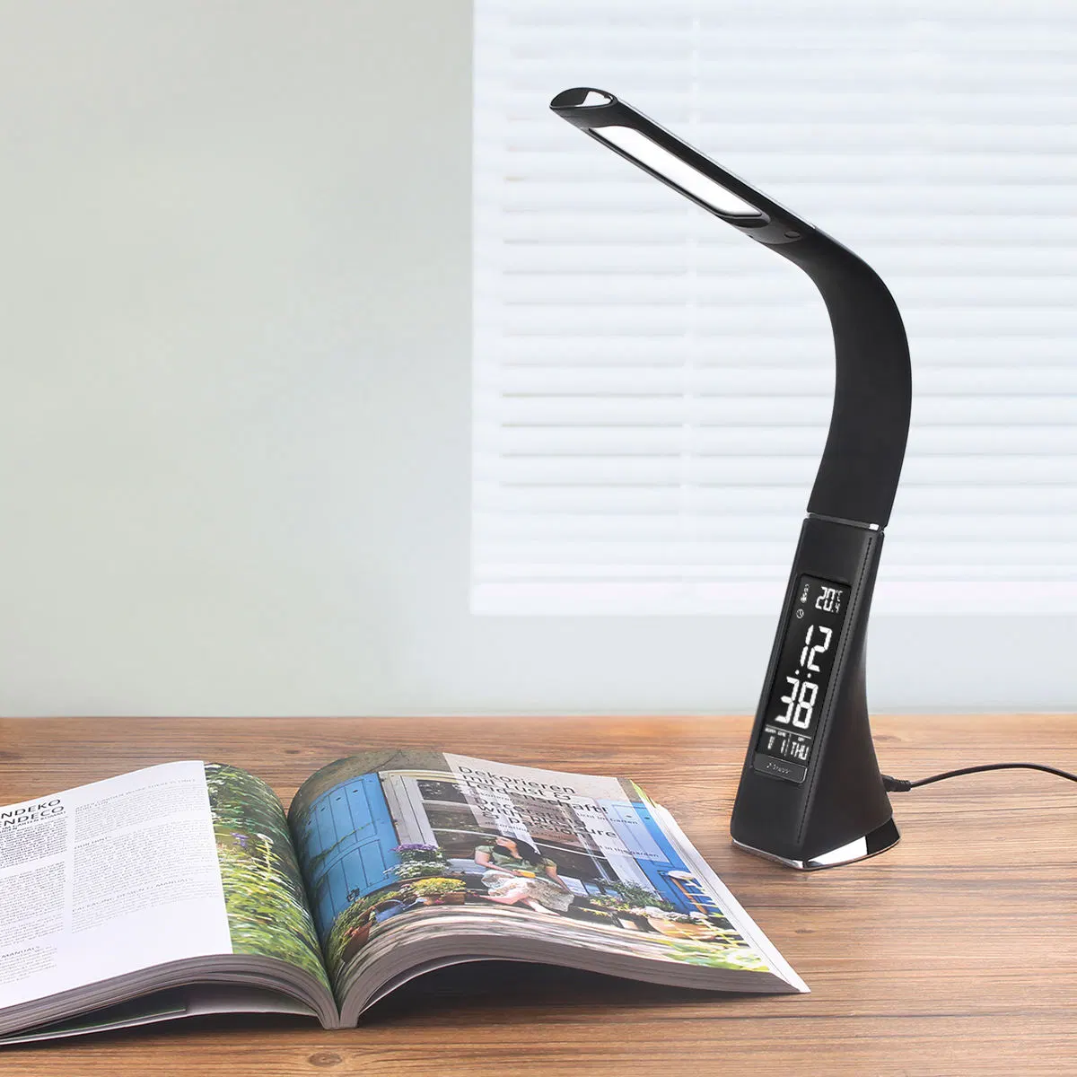 Conception unique de la Luminosité de lampe de table flexible avec le calendrier de la lampe de bureau quotidiennes