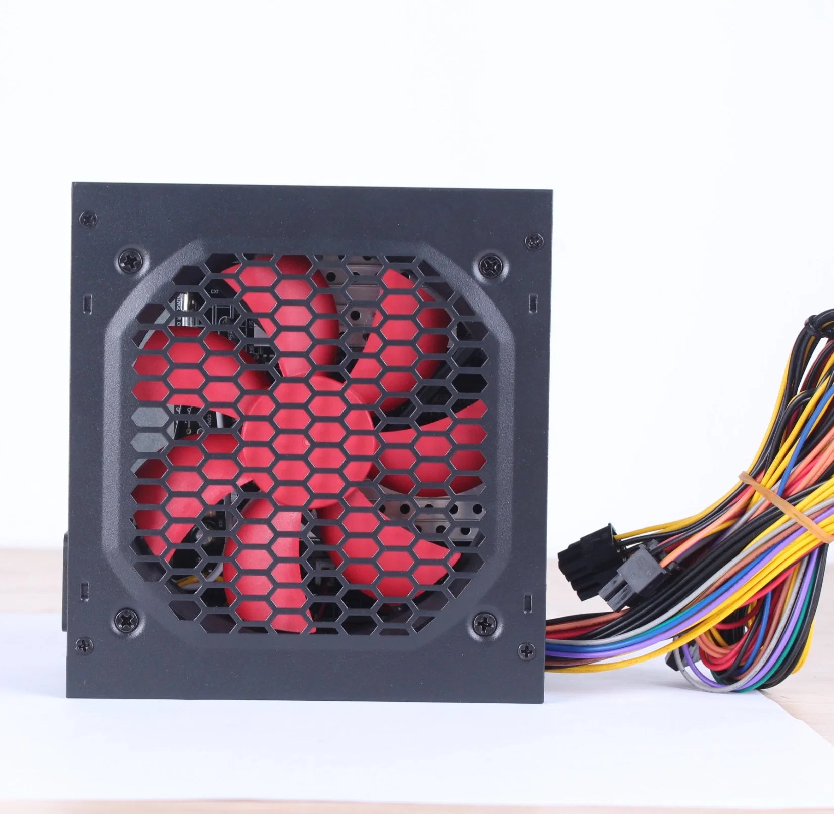 Fuente de alimentación de PC ordenador de sobremesa Fuente de alimentación ATX 200W con abanico rojo