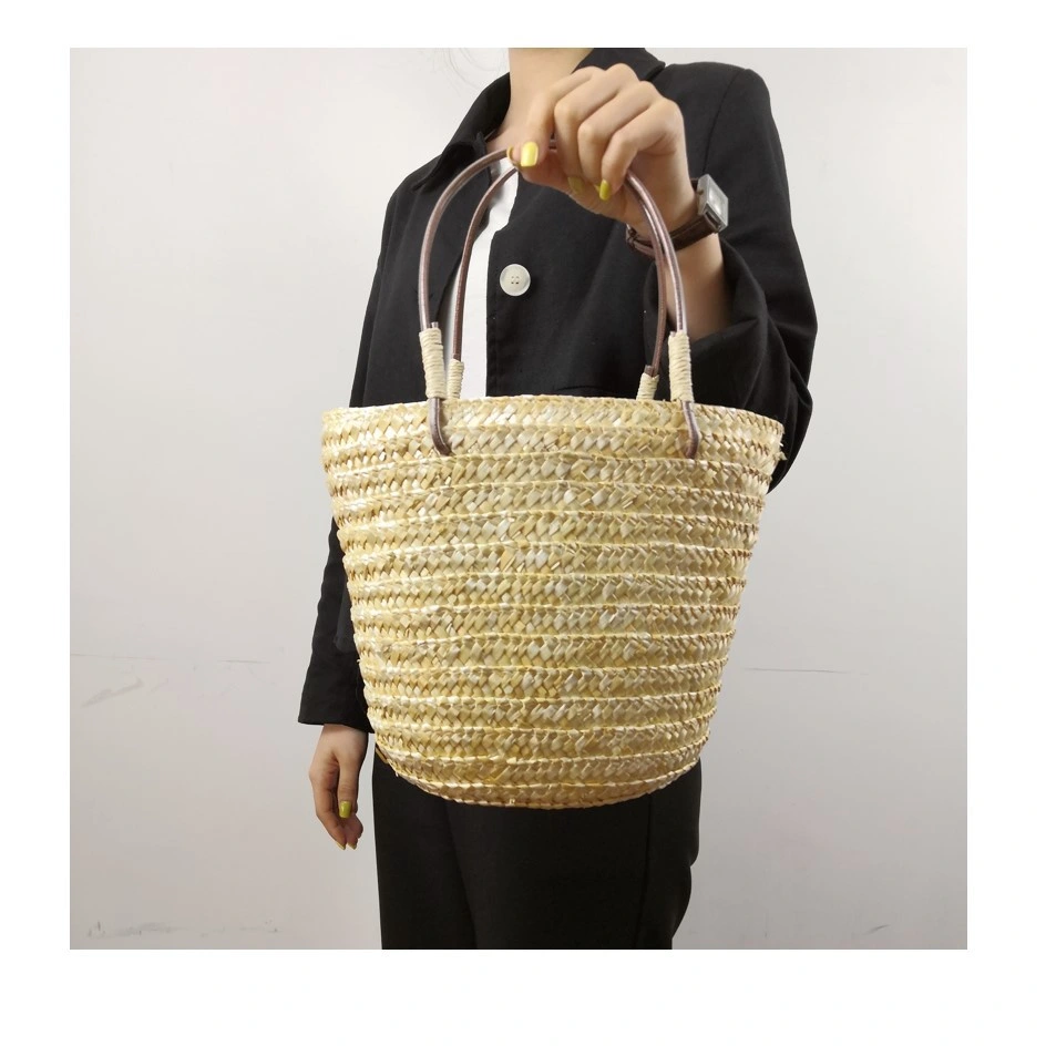 Women Rattan Handbag Straw Bag with Flower and PU Handle Esg16459