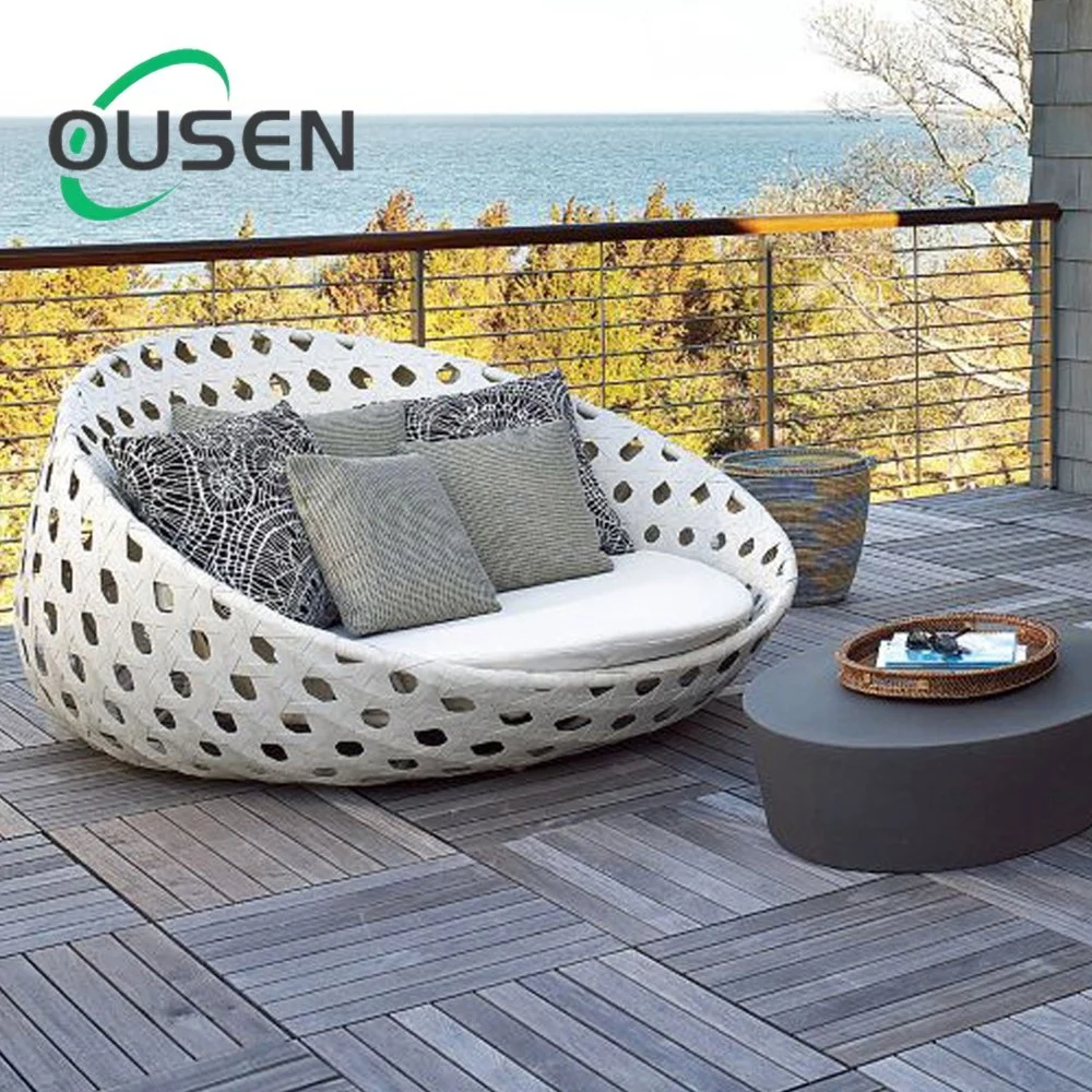 All Weather Garden Furniture Modern Rattan Wicker Sun Lounger Outdoor Sofa Daybed