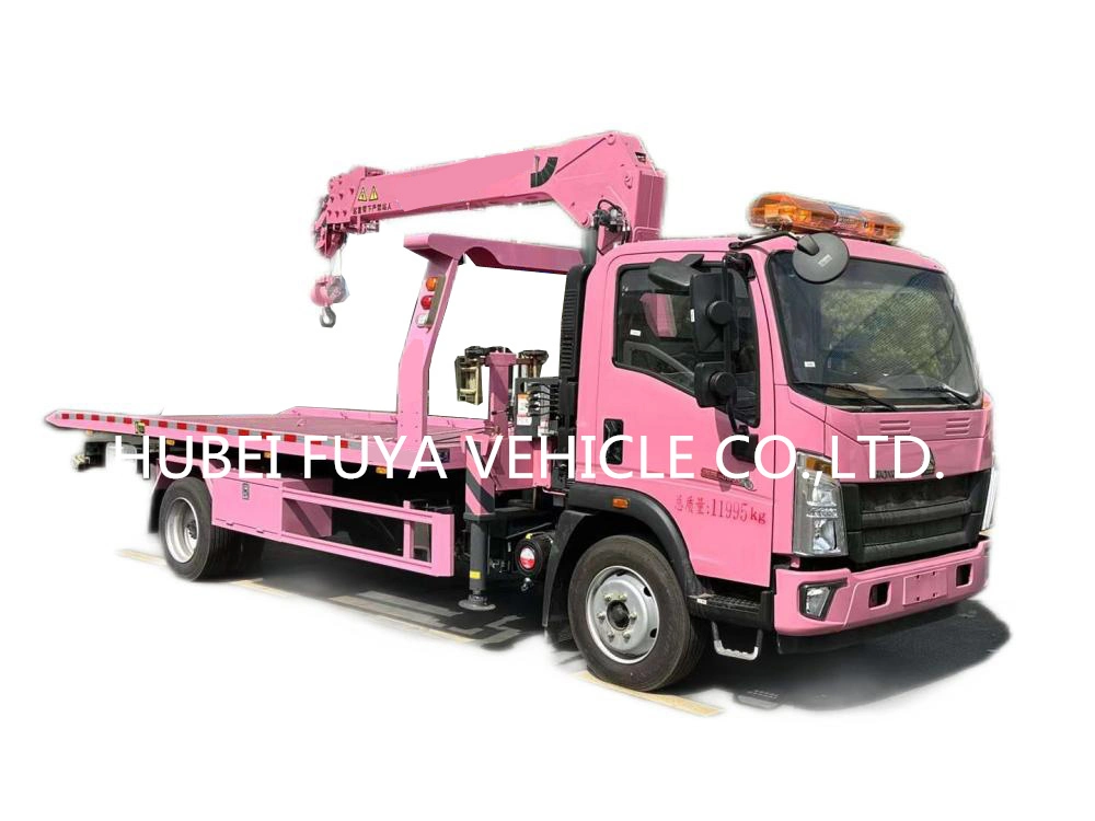 New Sinotruk HOWO Rhd Euro 3 4ton Wrecker Towing Truck with Crane Multifunctional