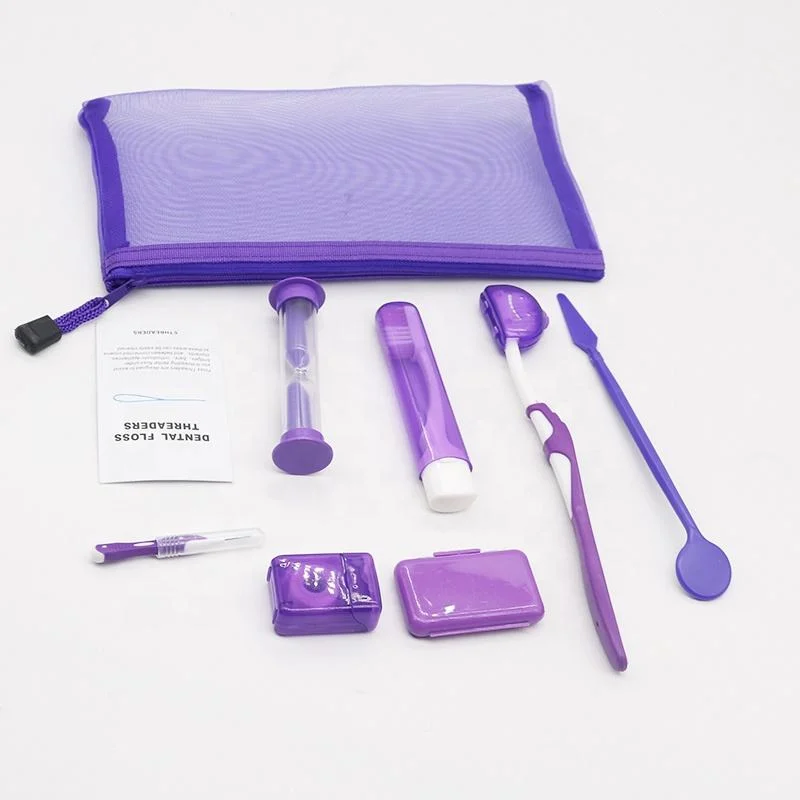 Verschiedene Farben Oral Cleaning Tools Kieferorthodontic Home Care Kit