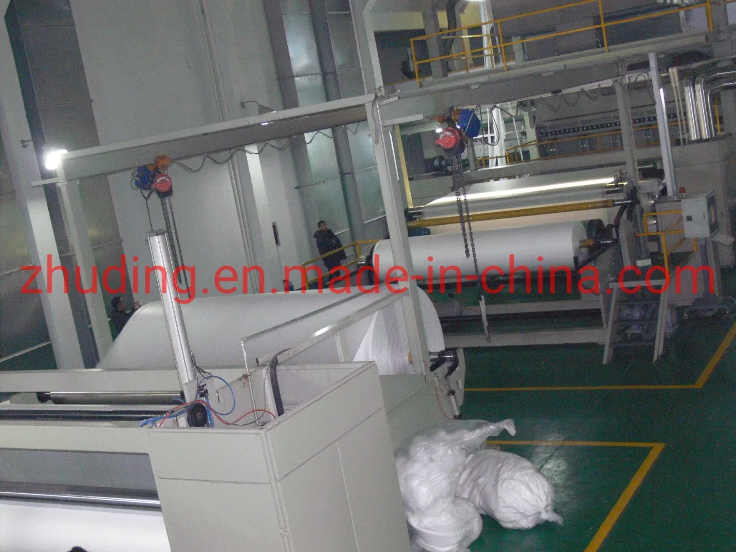 3 Ply Disposable Non Woven Material Filter Fabric Rolls Waterproof Nonwoven Fabric Production Line