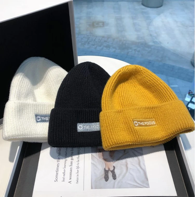 Hot Sale Embroidery Logo Acrylic Winter Warm Custom Knitted Beanie Cap