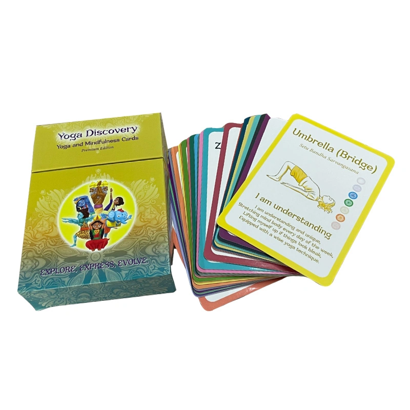 Cartes de conception personnalisées brillantes couleur pour impression avec boîte personnalisée