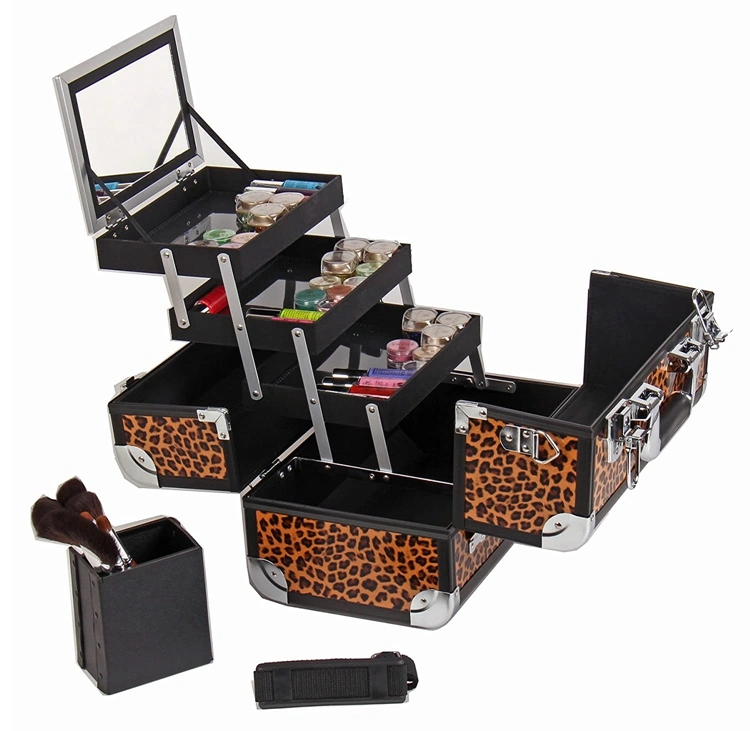 Premier Fantasy Collection Makeup Artists Cosmetics Polish Train Case