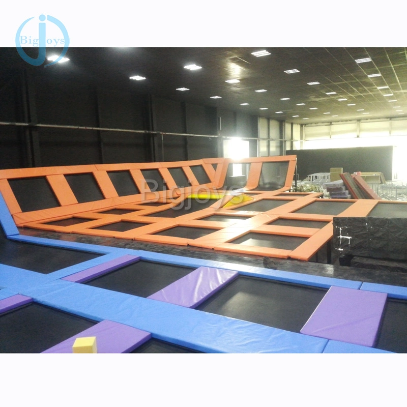 Kommerzielle Indoor Elastic Bed Trampolin Park mit Kletterwand