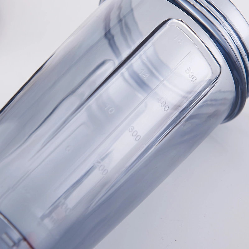 17 oz sin BPA agitando la botella de agua de botella PC maneja la bola de fusión con agitador