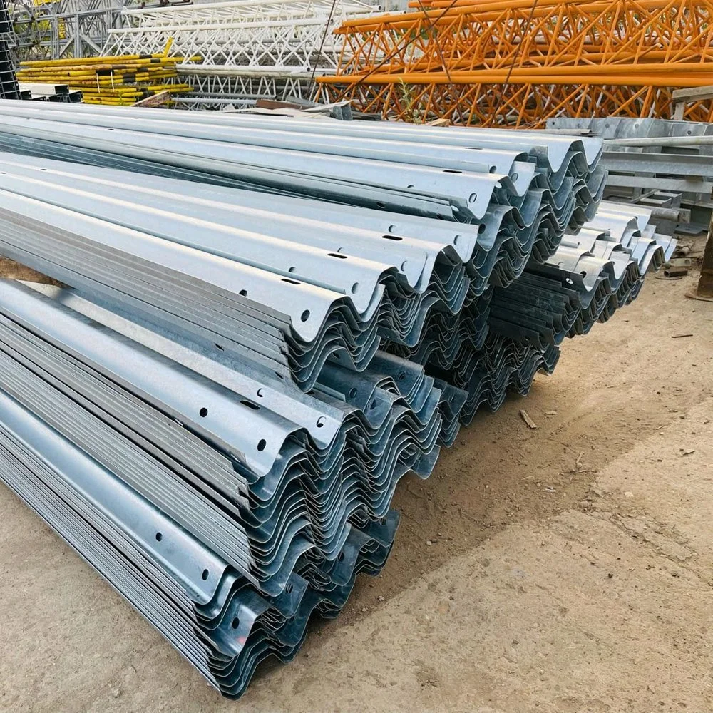 Factory Supply Export Road Safety Hot Dippped Galvanized Steel W Beam Thire Beam Highway Guardrail Anti-Collision Traffic Barrier