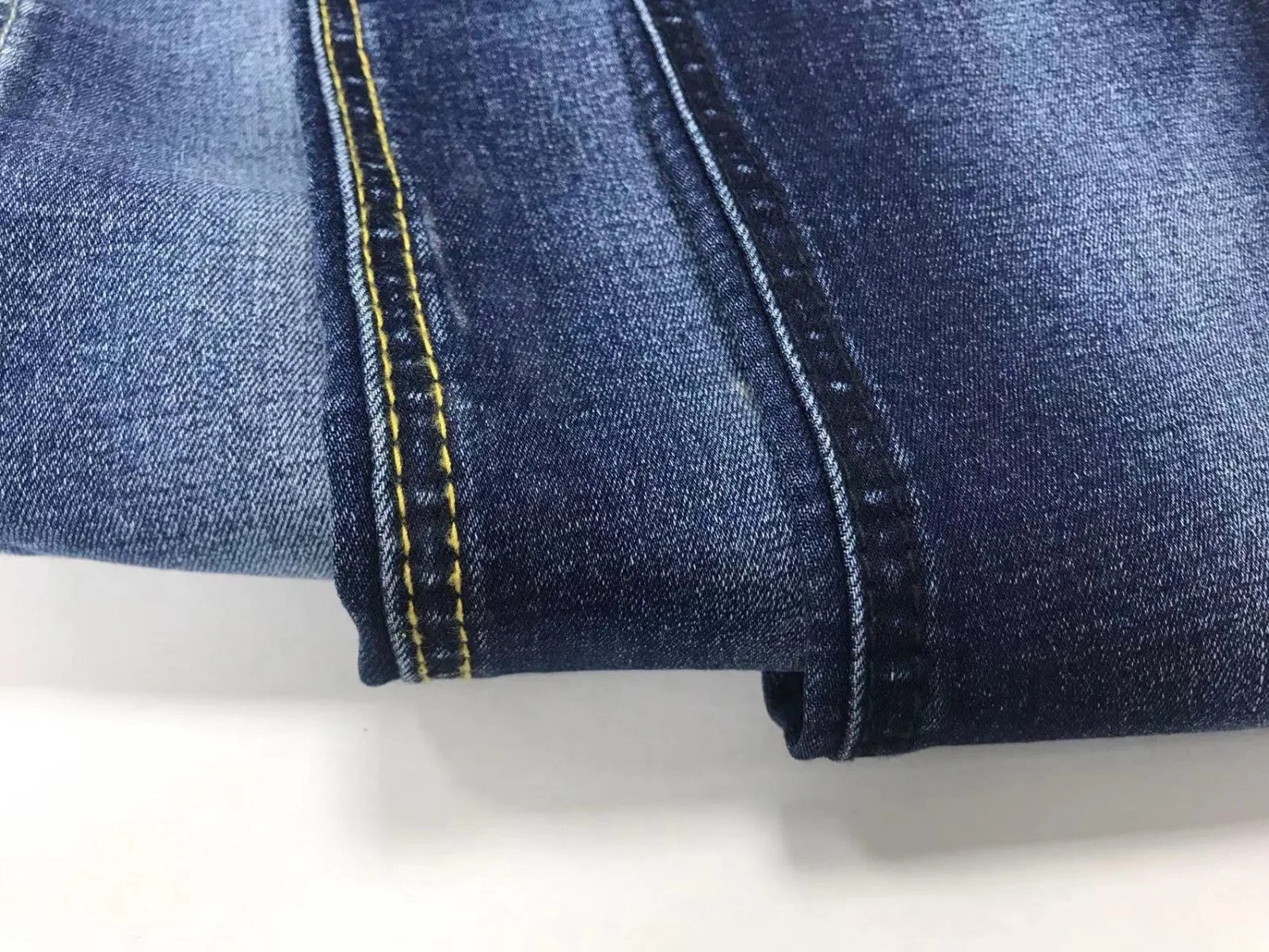 Hyq889-01s Light Weight Cotton Spandex Denim Fabric