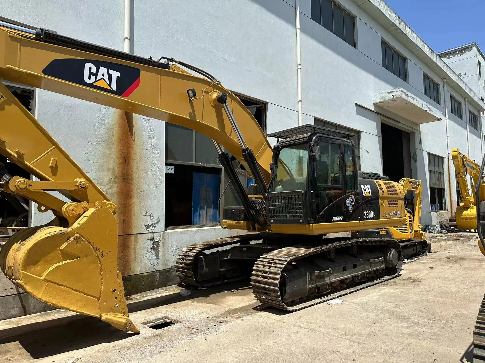 الحفار الهيدروليكي 30 t الحفار الصغير حفارة الديزل الحفارة Caterpillar 330D على نطاق واسع ملحقات الحفار Caterpillar 330D