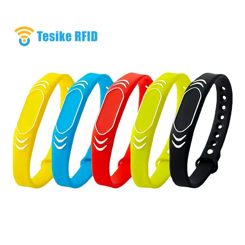 NFC for Payment MIFARE Watch Reused RFID Wristbands