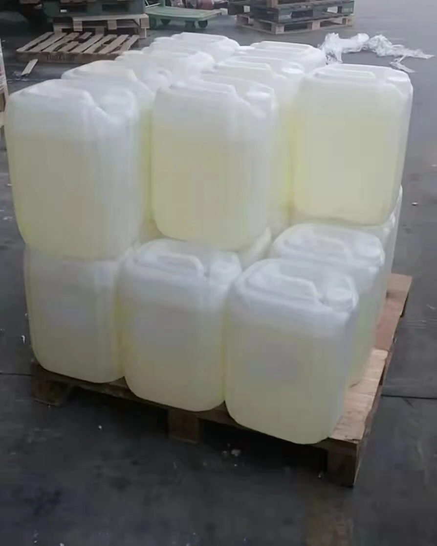 China Sell Chemicals 2- (2-Ethoxyethoxy) Ethyl Acetate CAS 112-15-2