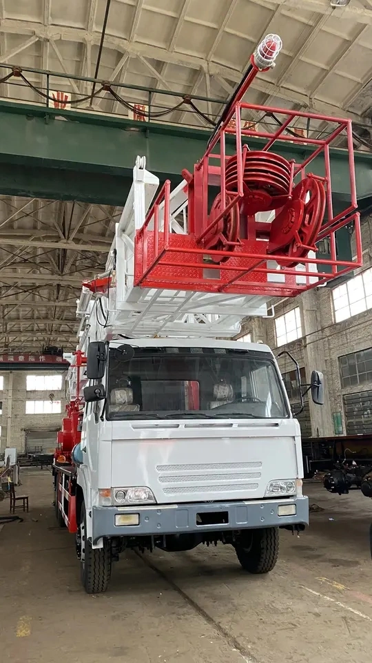 Domestic High-Quality Oilfield Special Xj450 Drilling Rig Workover Rig