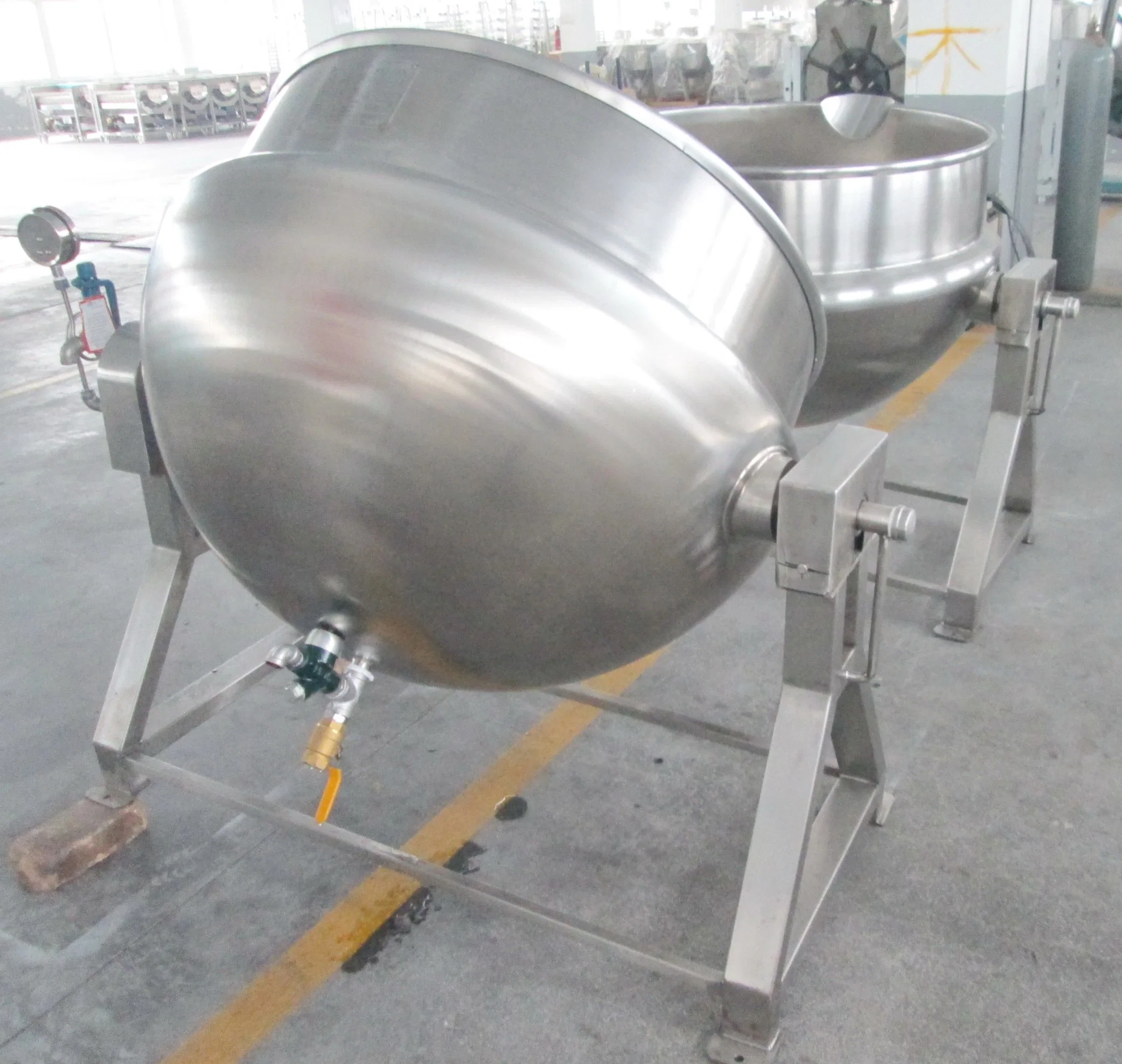 Industrial Tilting Steam Jacketed Cooking Kettle Food Boiling Kettle 100L