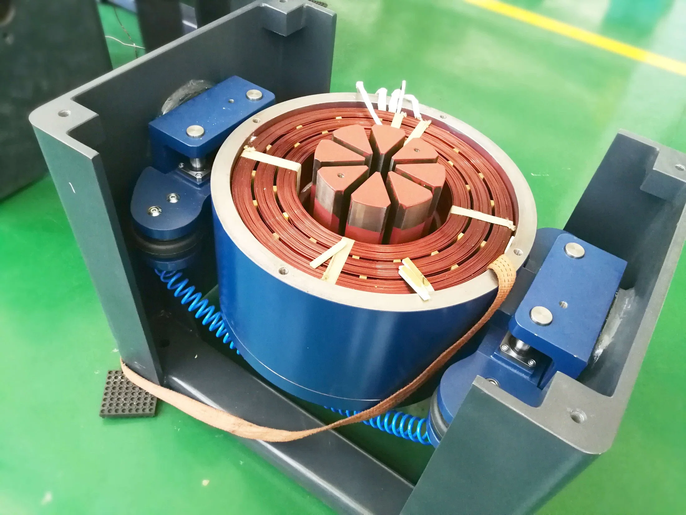 Electrodynaimc 3 Axis Vibration Testing Equipment