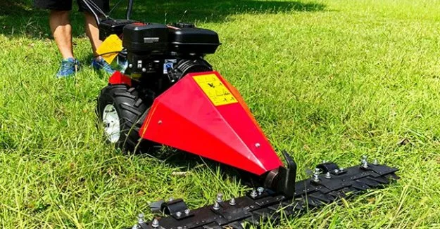 Agricultural Machinery Brush Cutter Grass Cutter Gasoline Diesel Hand Lawn Mower