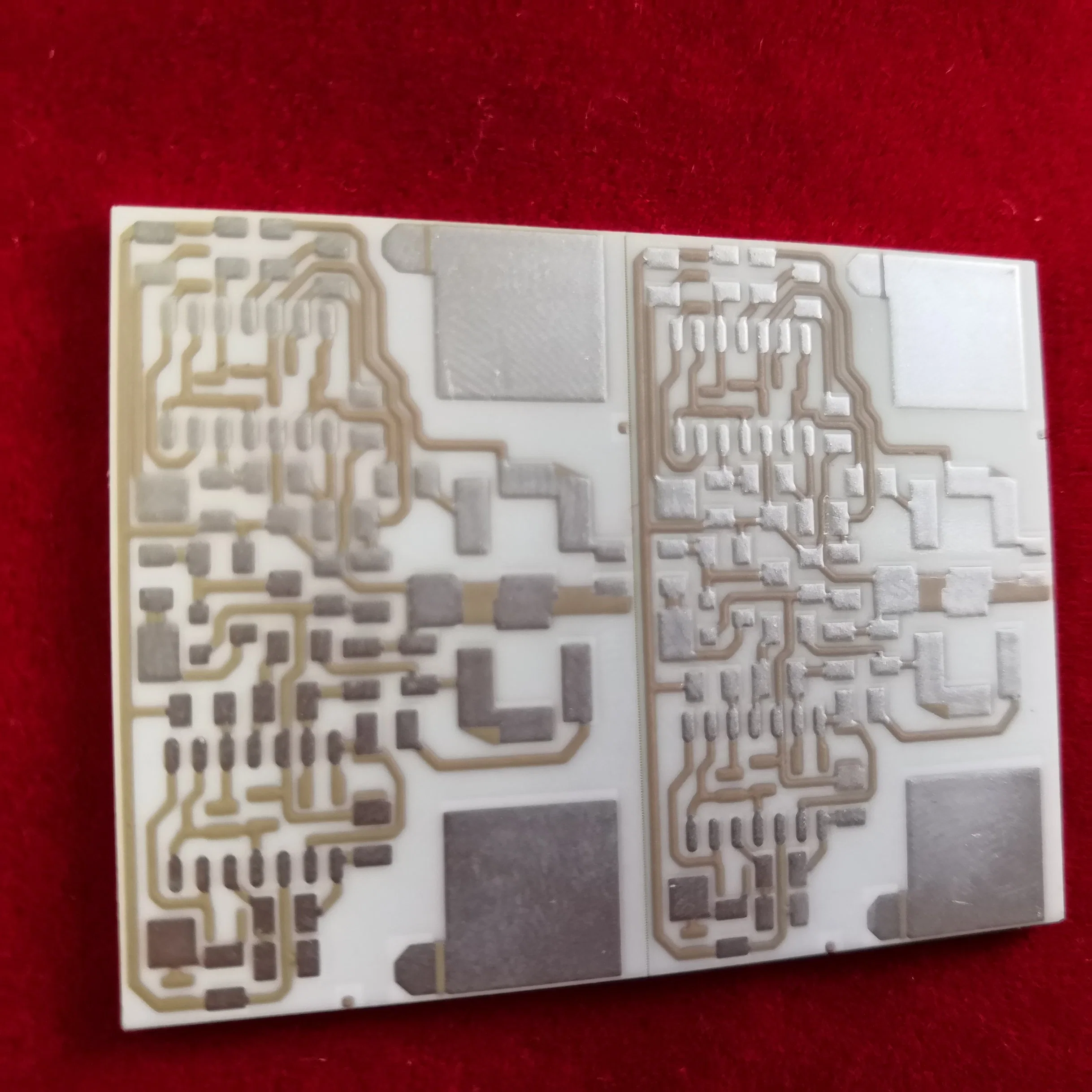 Customized Made 4 Layers Ceramic Base PCB Printed Circuit Board Thick Film Circuit Manufacturer PCB