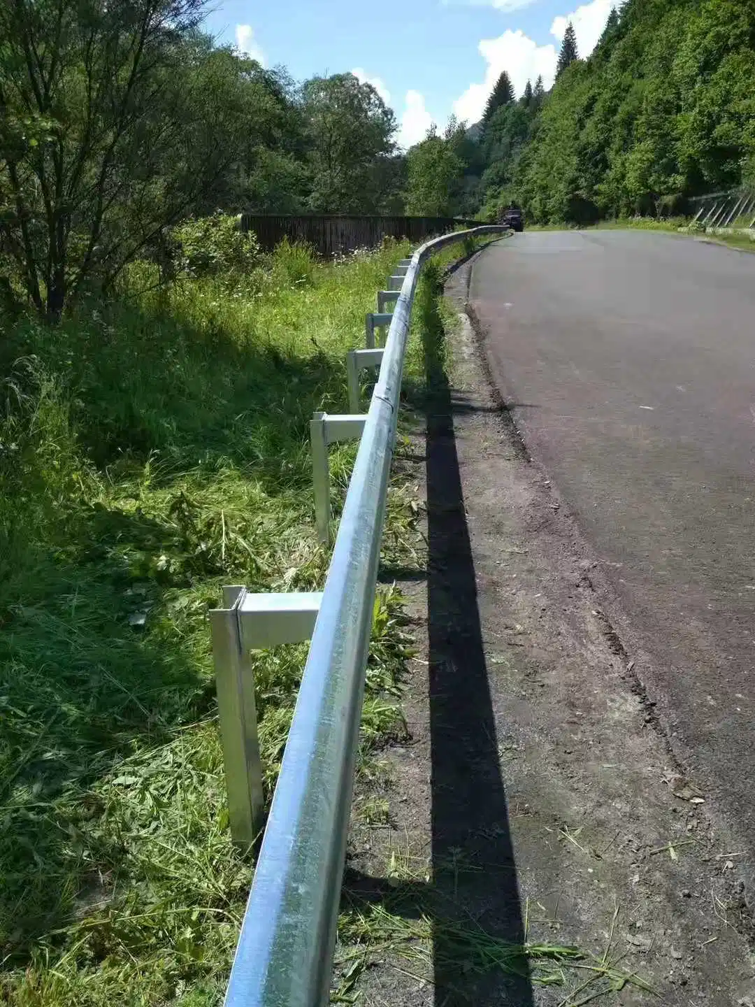 Sicherheit Wellstraße Queuing Guardrail Beam Highway Guardrail Zur Verfügung Gestellt