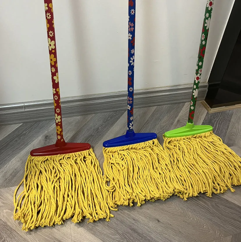 Comercio al por mayor mano libre dobles caras Piso Mop con mango de acero plegable PVA Sponge Mop