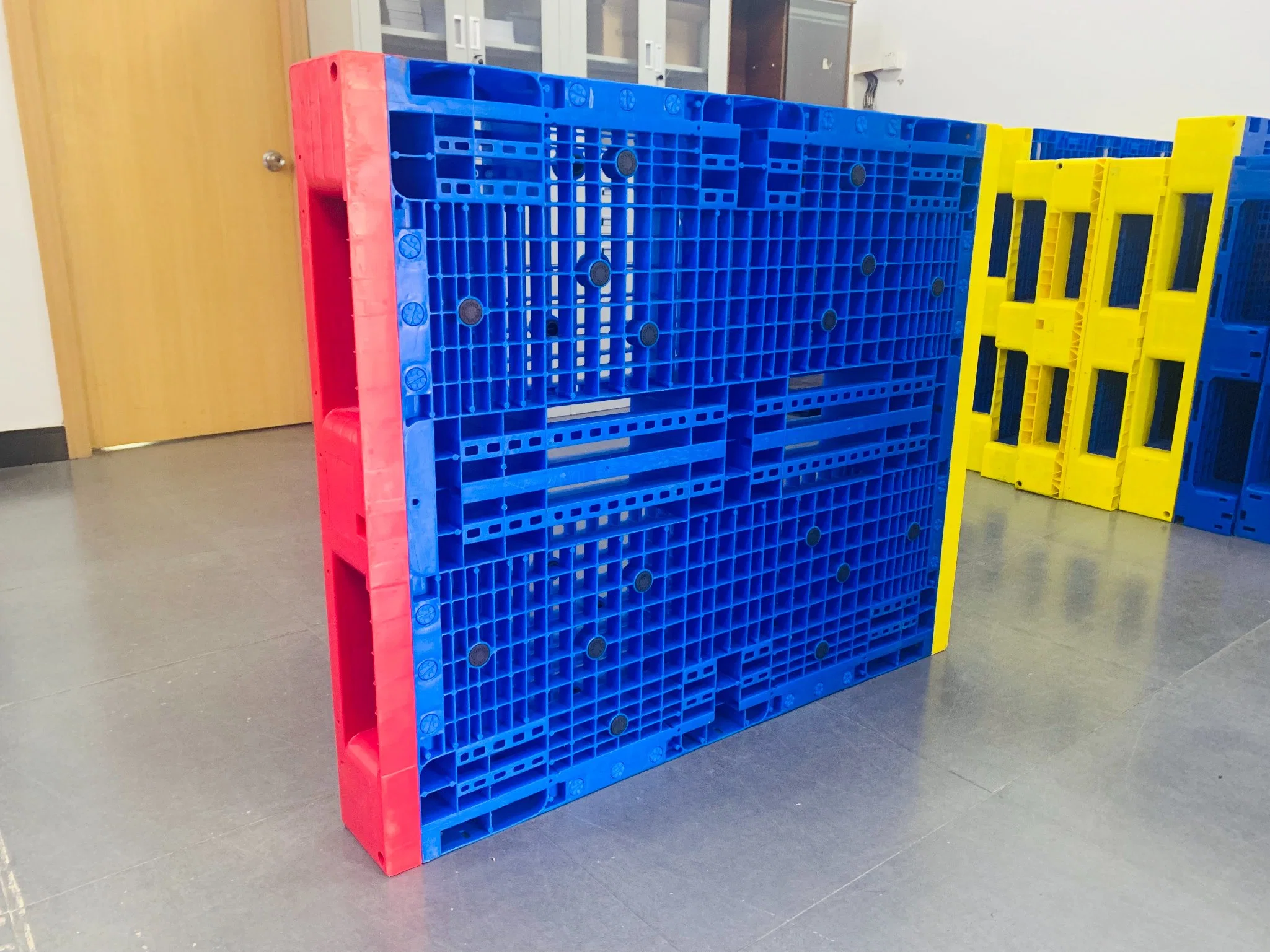 Color Variety Rackable Double-Sided Assemble Plastic Pallet Green for Handling Goods