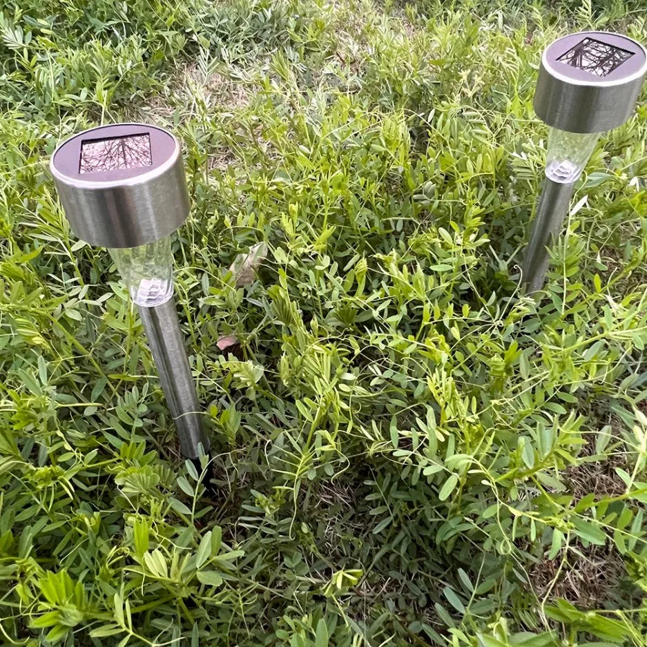 La iluminación exterior resistente al agua de buena calidad Solar Mini solar césped Luces luces