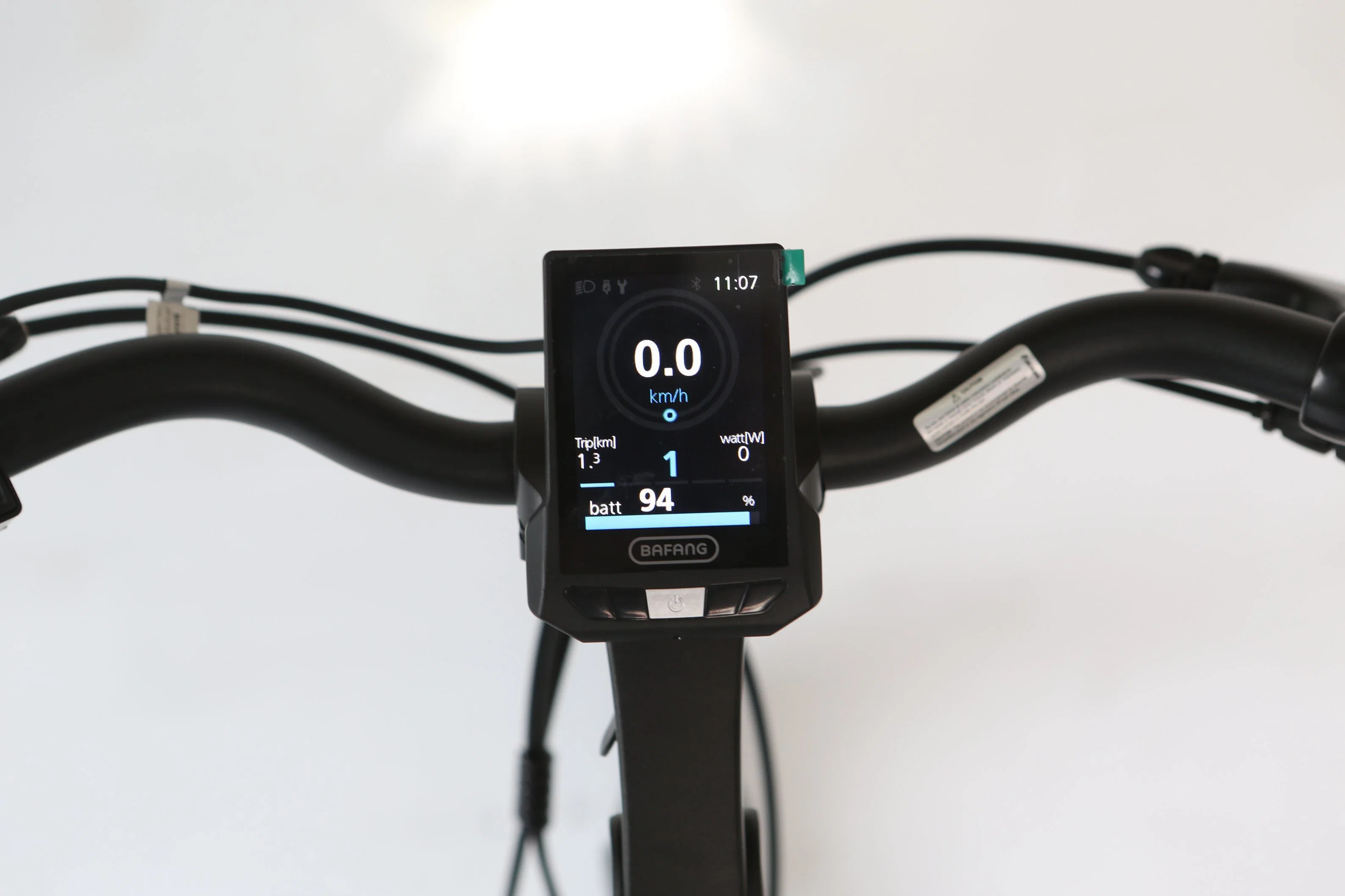 Vélo électrique de ville de 28 pouces avec instrument LCD