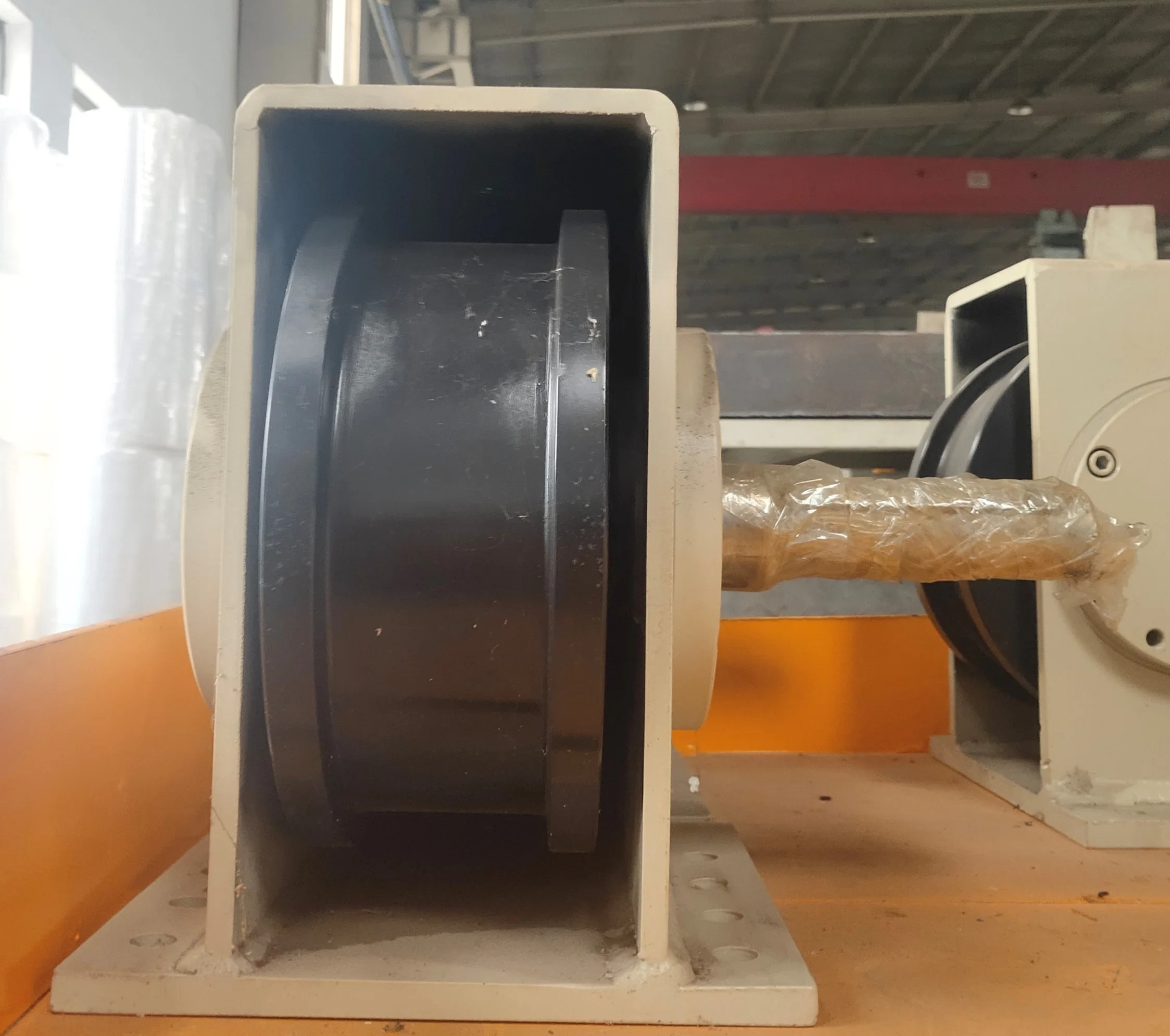 European Hollow Shaft Wheel Block for Crane with High Quality Welding with Exquisite Workmanship