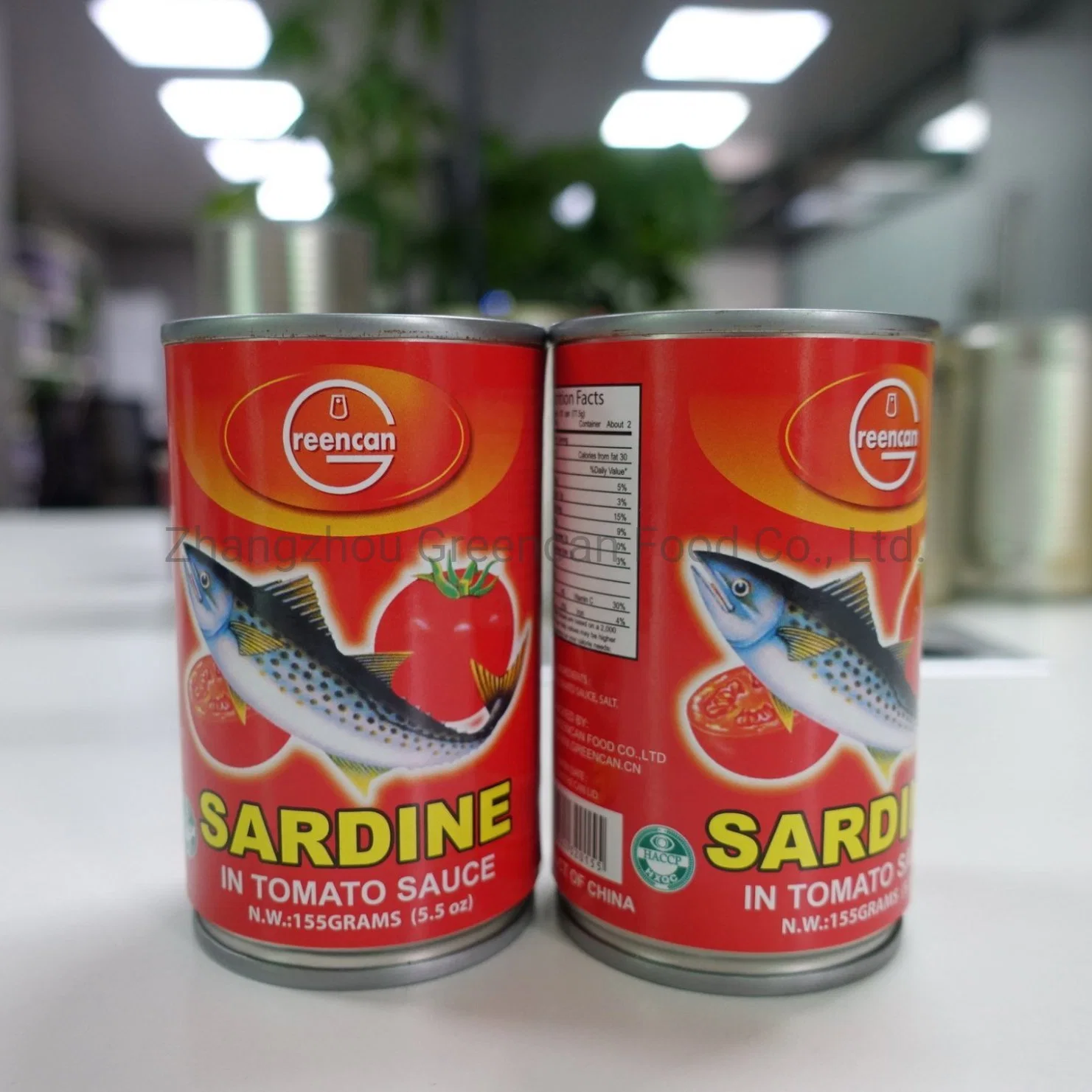 China fábrica de conservas de pescado conservas de sardinas en salsa de tomate