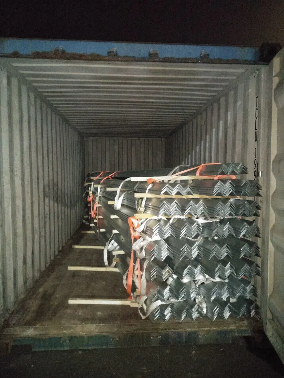 Q235/Q345/Q355 Hot DIP Galvanized Steel Angle Bar