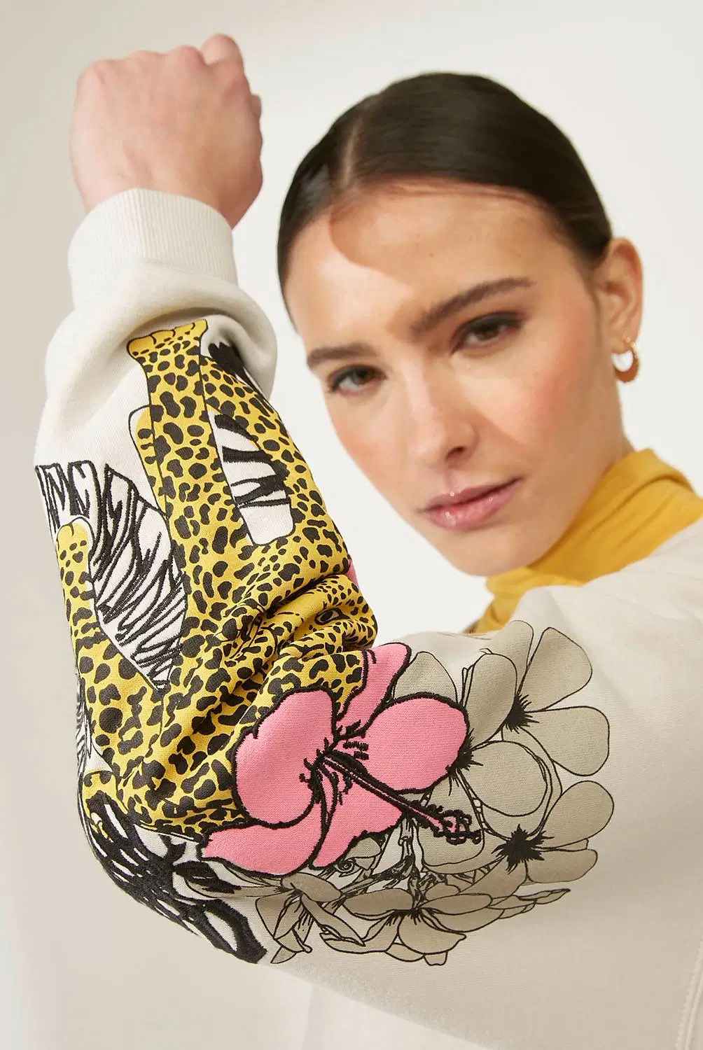 Women Pullover Leopard Embroidery Sweatshirts Top