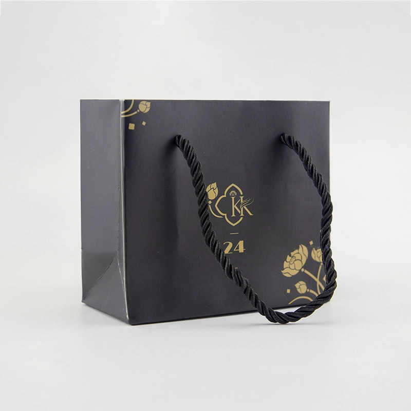 High Performance Logo Golf Foil Black Cardboard Gift Carried Paper Bag