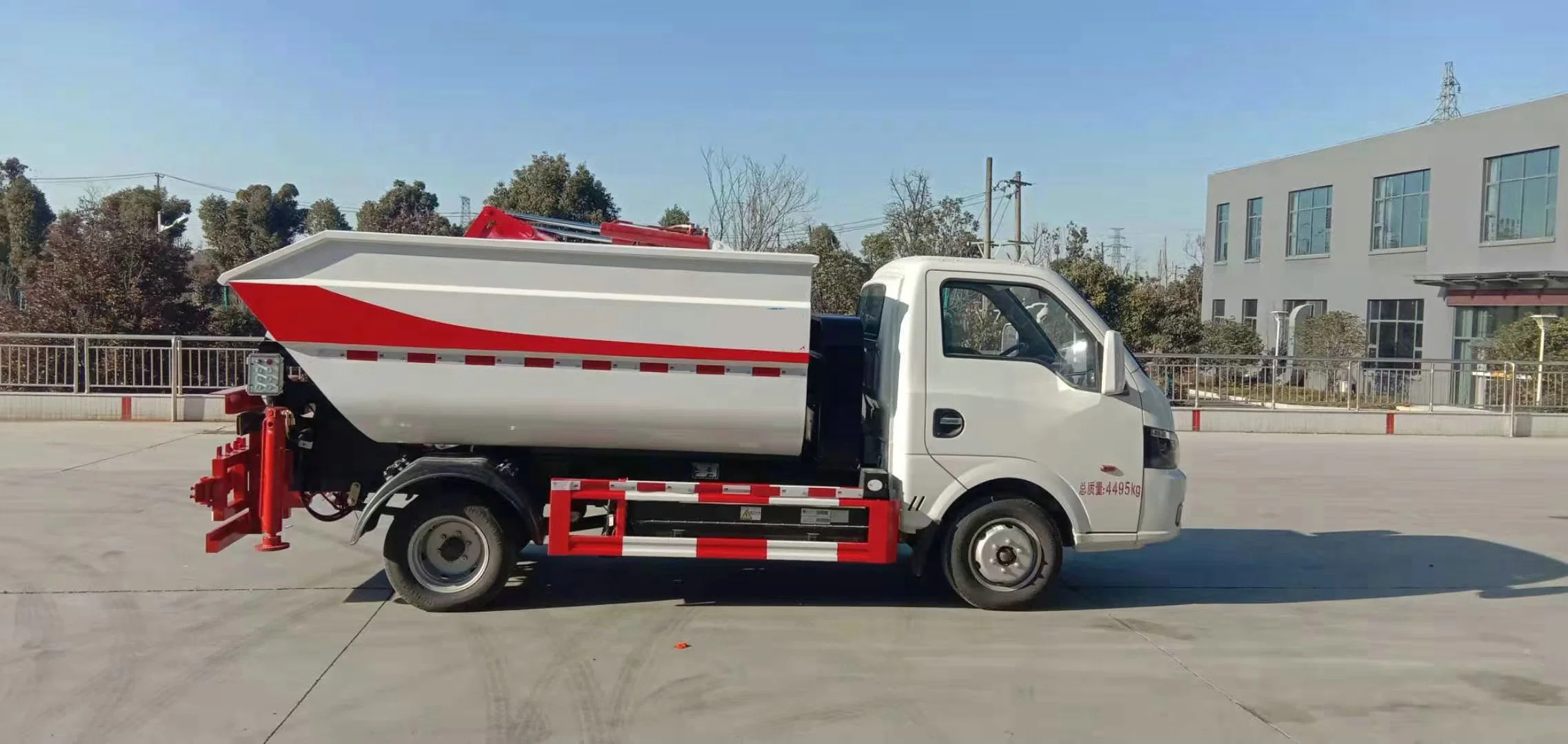 DFAC Bev Battery Electric Rear Self-Loading & Dumping Garbage Truck 3.5cbm